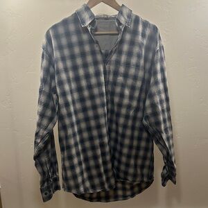 Haggar Men's Navy and White Checkered Shirt